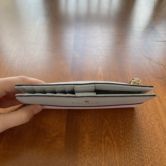 Kate Spade wallet - Picture 2 of 4